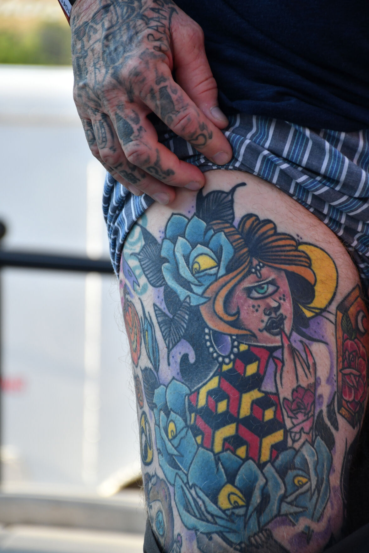 081022-nws-tattoo-0003.JPG